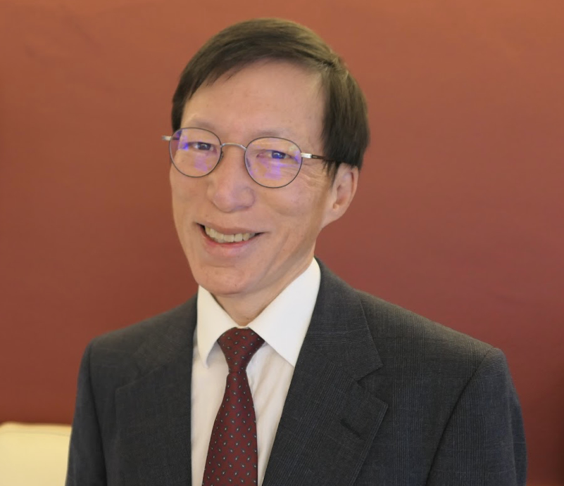 Portrait of Dr. Russell Yee